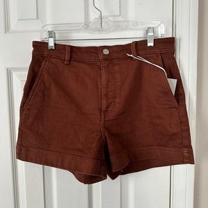 Everlane shorts